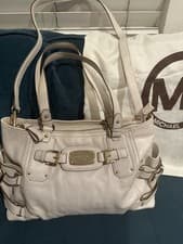 Michael Kors Gansevoort Genuine Leather Handbag/ Satchel – Vanilla/Cream – NWT